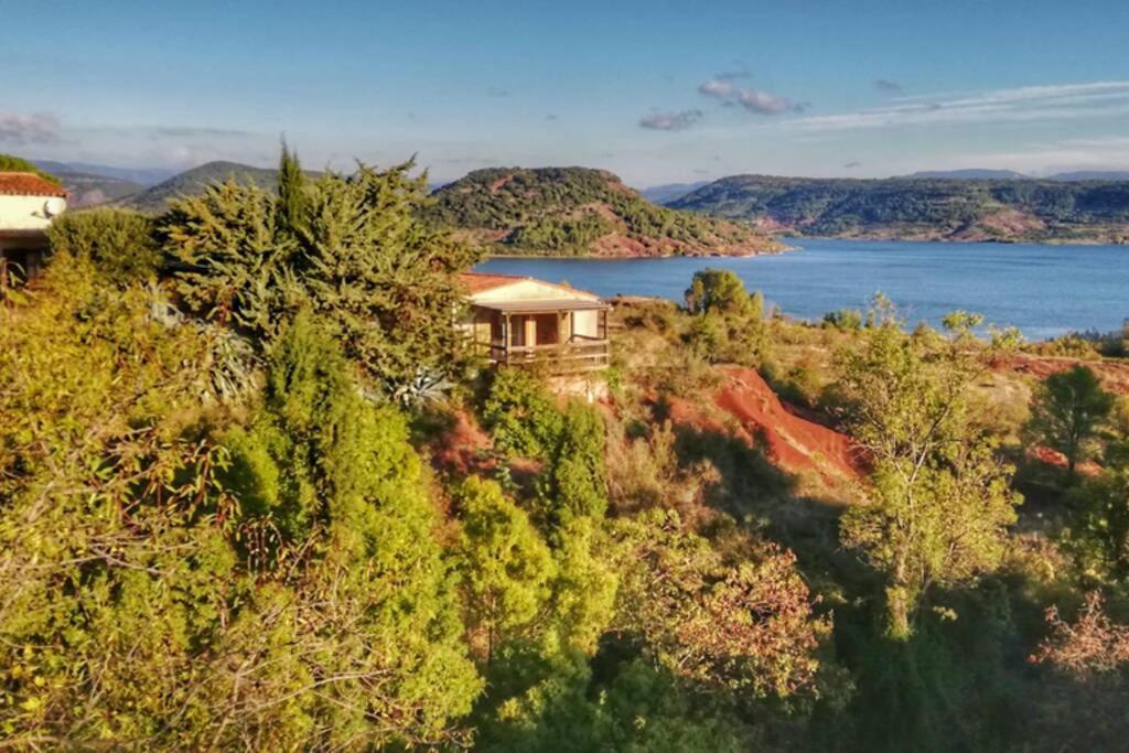 Studio 32M2 - Dans Propriete Avec Vue Imprenable Sur Le Lac Du Salagou Liausson ภายนอก รูปภาพ