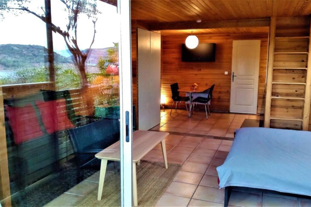 Studio 32M2 - Dans Propriete Avec Vue Imprenable Sur Le Lac Du Salagou Liausson ภายนอก รูปภาพ